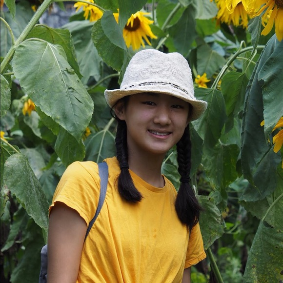 Hi! I’m Kyra - Picture 2 of 2